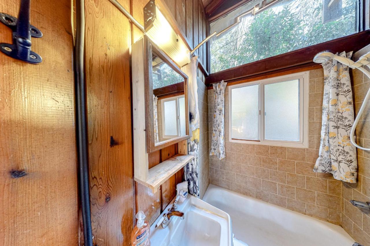 Cozy Cedar Cabin Sedro Woolley Exterior foto